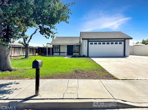 3135 Abbotsford Dr, Riverside, CA 92503