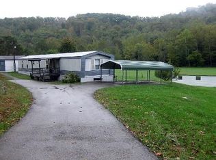 1122 Turkey Fork Rd, Sandyville, WV 25275