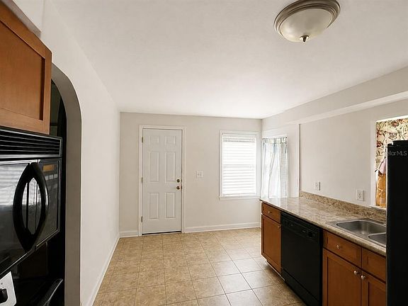 3rd image of 1044 58TH AVENUE N