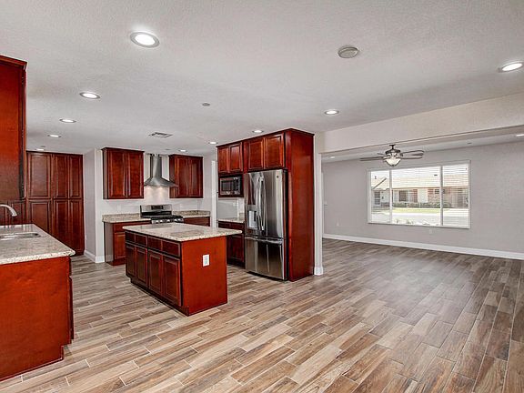 2nd image of 8514 E Montecito Ave