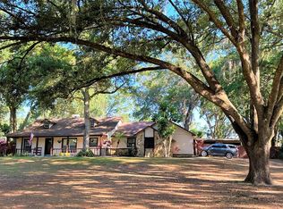 3006 Pemberton Trace Ct, Plant City, FL 33565