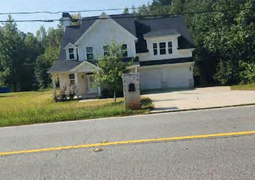 1st image of 385 Oglesby Bridge Rd SE