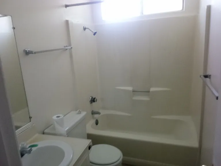 690 San Pasquell St — Photo 11