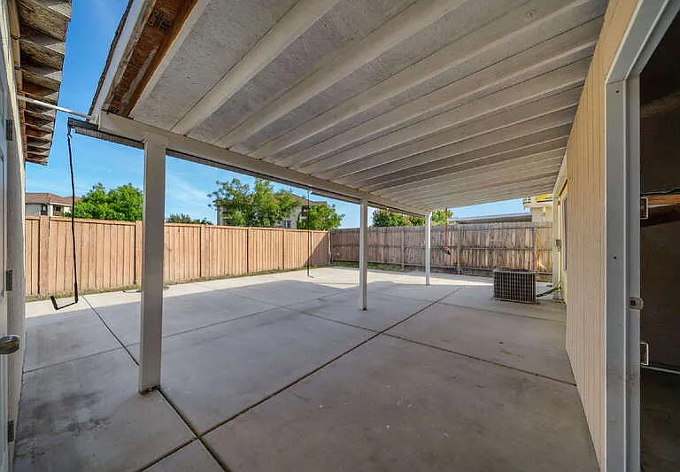 9326 Lembert Dome Cir — Photo 33