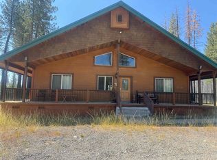 7051 Rim Dr, Chester, CA 96020