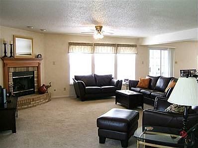 4th image of 6831 Woodland Heights Dr