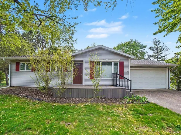 1012 Taylor St, Mount Pleasant, MI 48858