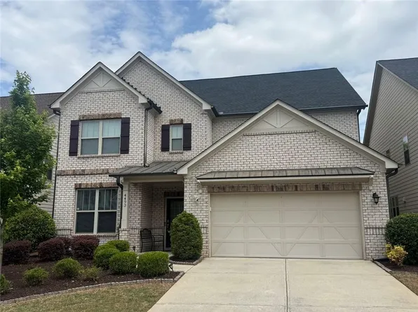 4493 Thach Ave, Sugar Hill, GA 30518