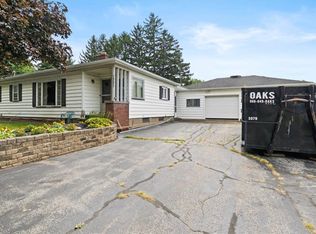 5325 W Ridge Rd, Spencerport, NY 14559