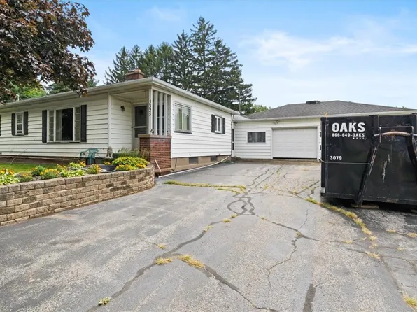 5325 W Ridge Rd, Spencerport, NY 14559