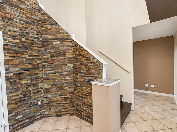 5th image of 6520 Grand Ridge Dr