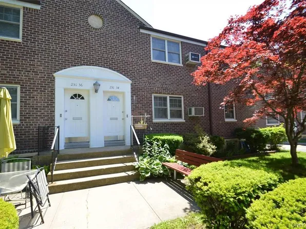 251-34 61st Avenue #1, Little Neck, NY 11362