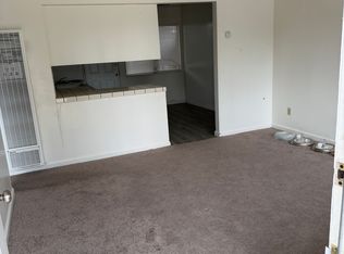 1322 Mono Dr #B, Modesto, CA 95354