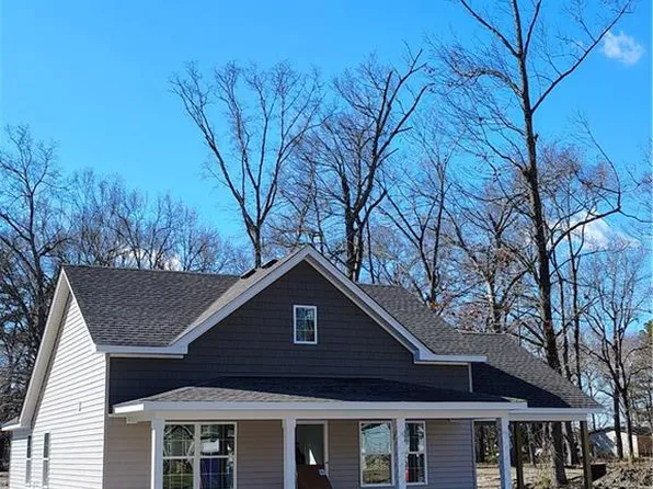 206 Tatem St, Knotts Island, NC 27950