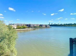 240 The Promenade #240, Edgewater, NJ 07020