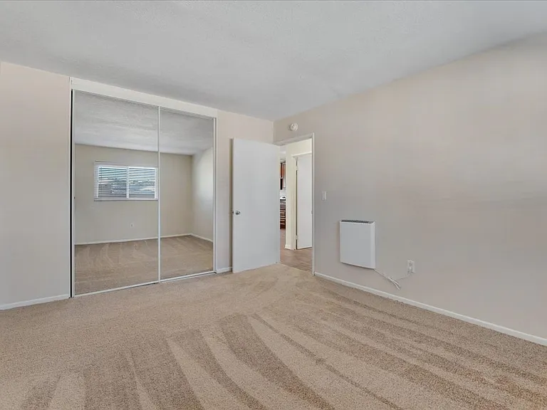 Kenora Terrace Apartments - Spring Valley, CA — Photo 17