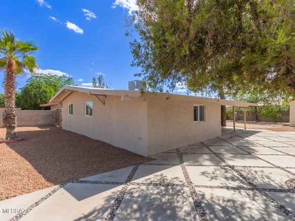 2418 S Edmondson Ave, Tucson, AZ 85713
