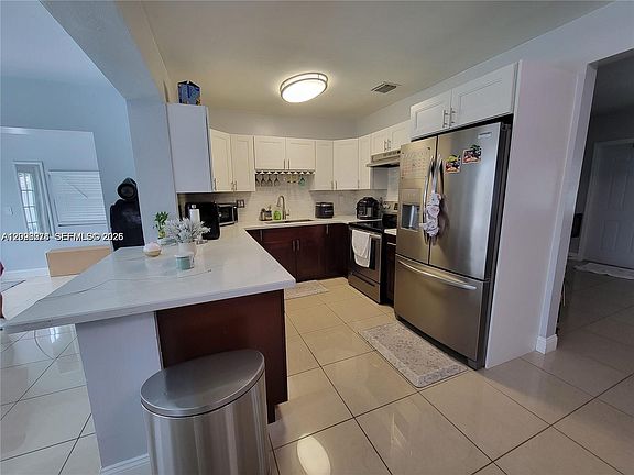 5th image of 6930 SW 12th St