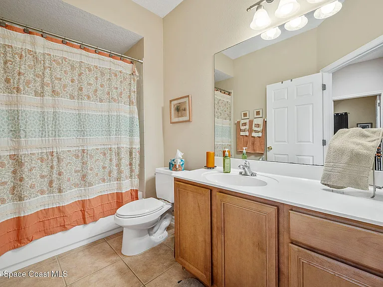 1749 Tullagee Ave — Photo 24