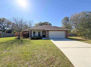 5441 Pescara Dr, Pace, FL 32571