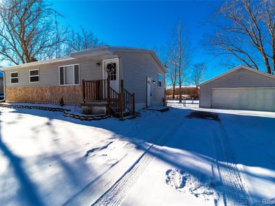 8353 Gale Rd, Otisville, MI, 48463