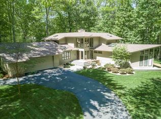 4708 Moorland Dr, Midland, MI