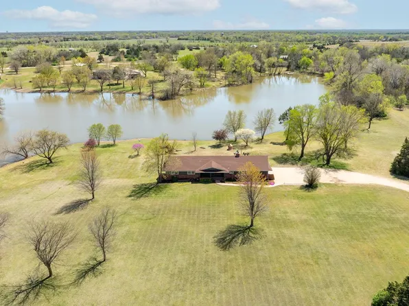 23901 W 39th St S, Goddard, KS 67052