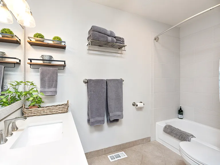 2950 Sun Spot Cir — Photo 21