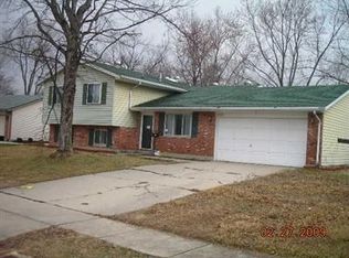 3065 Mountville Dr, Dayton, OH 45440