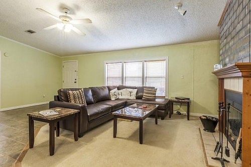 3rd image of 9030 McArthur Ct
