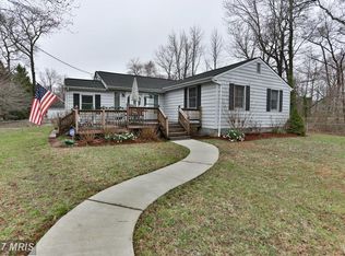 3812 Pine Dr, Edgewater, MD 21037