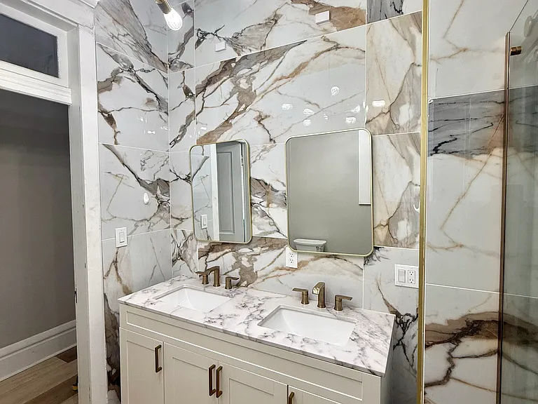 248 S 18th St #1/2 — Photo 13