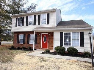 100 Hart St, Henrico, VA 23075
