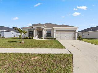 1217 3rd Ct, Eagle Lake, FL 33839