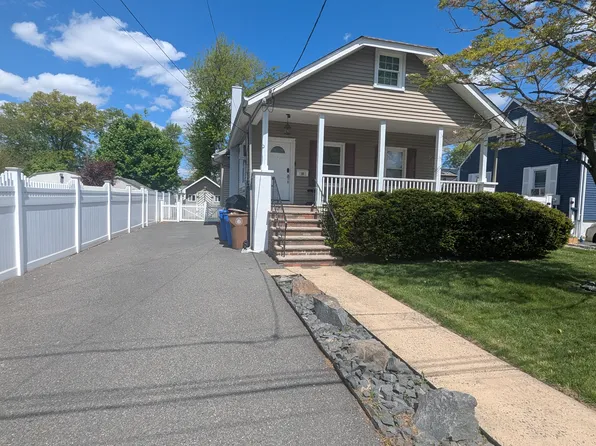 18 Chatham Pl, Linden, NJ 07036