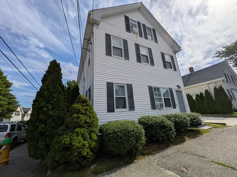 50 Mount Hope Ave #2 — Photo 13