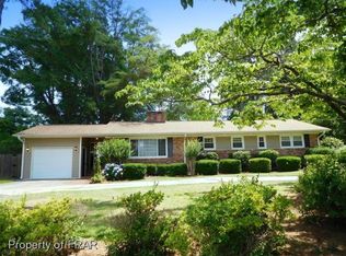 333 Fairfield Rd, Fayetteville, NC 28303