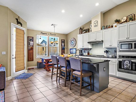 5th image of 122 E Reese Avenue
