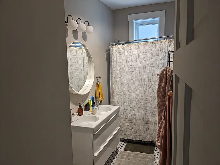 921 N Sacramento Blvd #3 — Photo 7