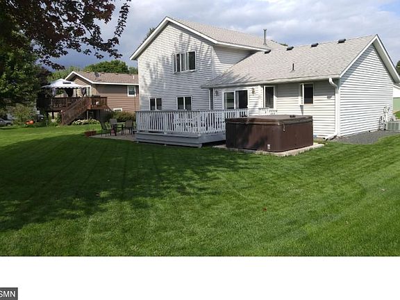 3rd image of 1740 Highland Dr
