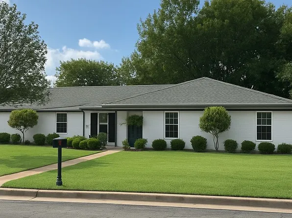 341 Cedarwood Ln, Hewitt, TX 76643
