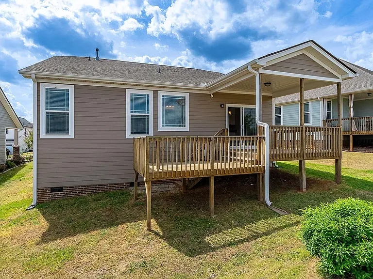 141 Bur Oak Dr — Photo 25