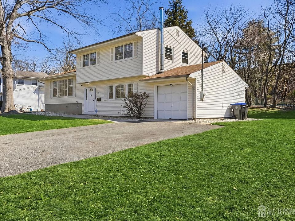1st image of 39 Gage Rd