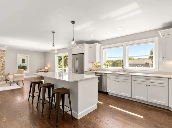 109 Altamont Ave, Melrose, MA 02176