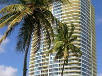 1st image of 100 S Pointe Dr APT 3505