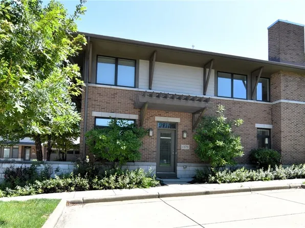 1379 Slate Ct, Cleveland Heights, OH 44118