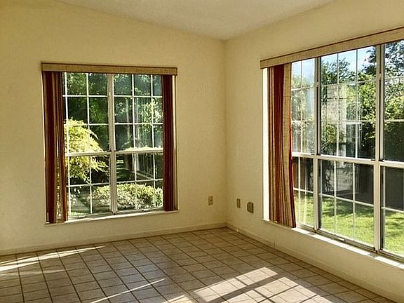 Sensational Sun Room (AC)!