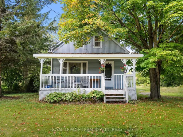 3779 Burnstown Rd, Horton, ON K7V 3Z4