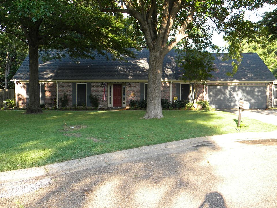 1st image of 1544 Woodcrest Cv