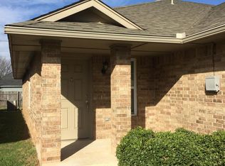 125 NE 23rd St #A, Moore, OK 73160